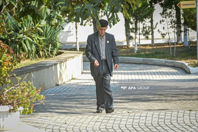 Keçmiş deputat ahıllar evinə necə yerləşdirilib? - Foto