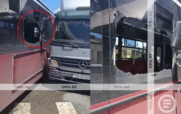 Binəqədidə avtobusla yük maşını toqquşub - VİDEO