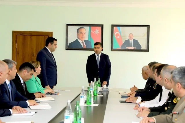 Yeni icra başçıları kollektivlərə təqdim edildilər - FOTO