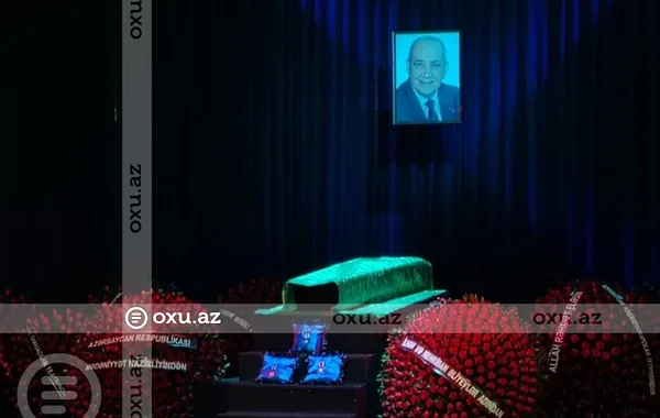 İlham Əliyev və Mehriban Əliyeva Xalq artisti Rasim Balayevlə vida mərasiminə əklil göndəriblər