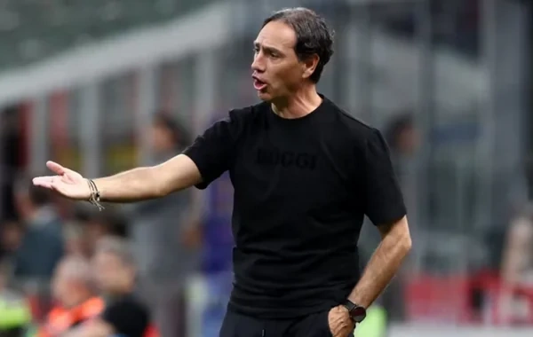 İtaliya futbolunun əfsanəsi Nesta "Avellino"ya baş məşqçi təyin edildi