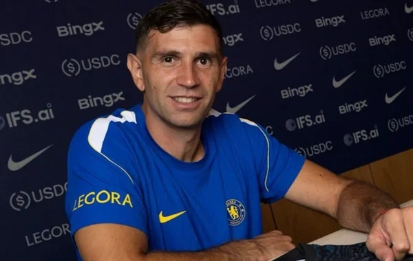 Argentina millisinin ulduzu "Çelsi"də