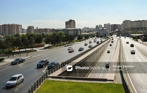 Bakıda 108 küçə və prospektdə yol təmiri aparılır