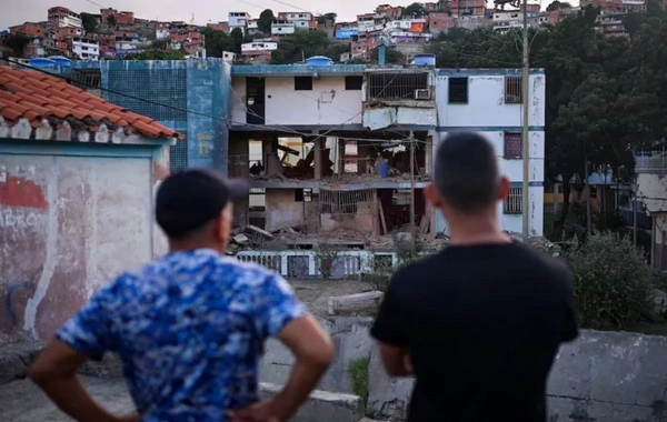 Nikolas Maduro ayağından, arvadı başından xəsarət alıblar, 100 nəfər həlak olub - Venesuelalı nazir AÇIQLADI