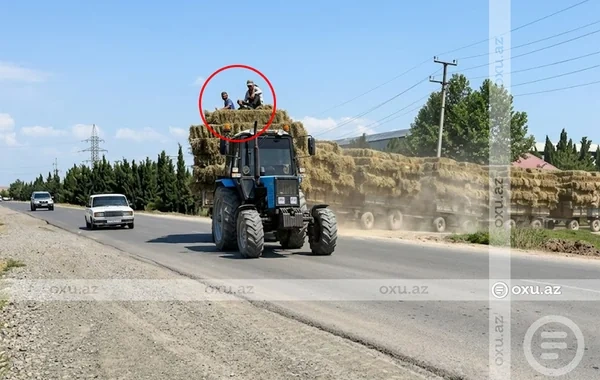 Ağcabədidə traktora qoşulan səkkiz qoşqu və həyatı riskə atılan kənd sakinləri - FOTO - VİDEO