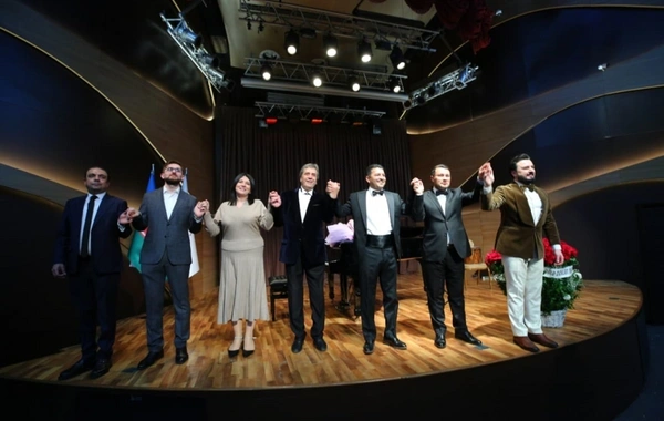 İlk dəfə sırf QHT-lər üçün bayram konserti proqramı təşkil olunub