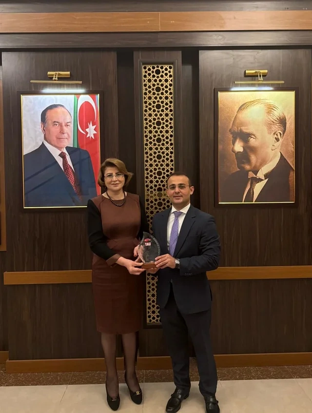 Oksford universitetinin məzunu, gənc mütəxəssis TAU tələbələrinə seminar keçib - Foto