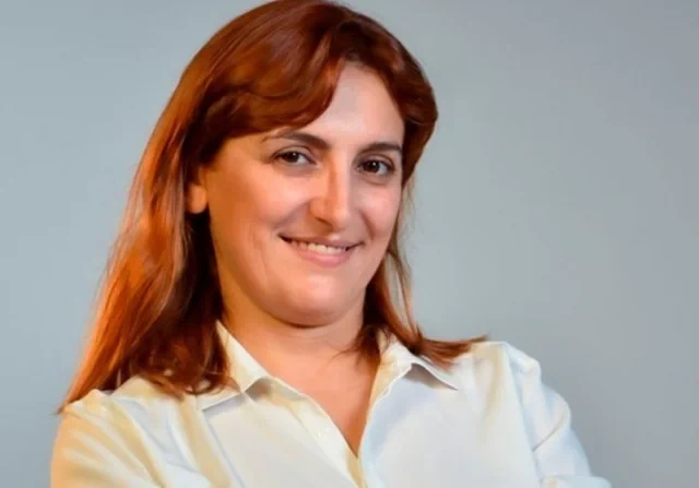 "Əsas məsələ tələbələri maraqlandırmaqdır" - Universitetlərdə dərs müddəti azaldılmalıdır?