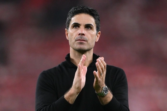 "Mançester Siti" və "Real Madrid" eyni məşqçi uğrunda mübarizə aparacaq