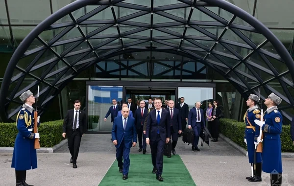 Latviya prezidentinin Azərbaycana rəsmi səfəri başa çatıb - FOTO
