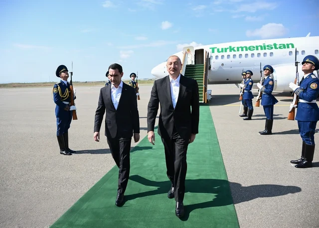 İlham Əliyev və Sərdar Berdiməhəmmədov Füzulidə - FOTO