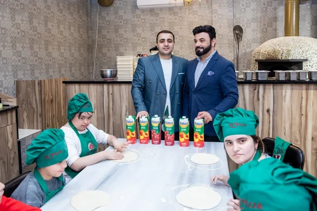 "Natura" meyvə şirələri daha bir sosial layihənin təşkilatçısı oldu