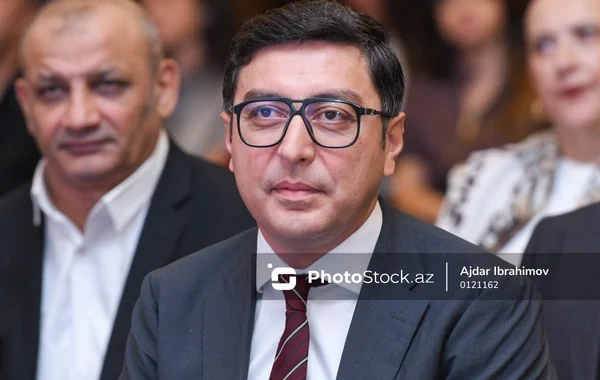 Fərid Qayıbov: "Üzgüçülük yarışında iştirakçıların sayı 30 faiz artıb"