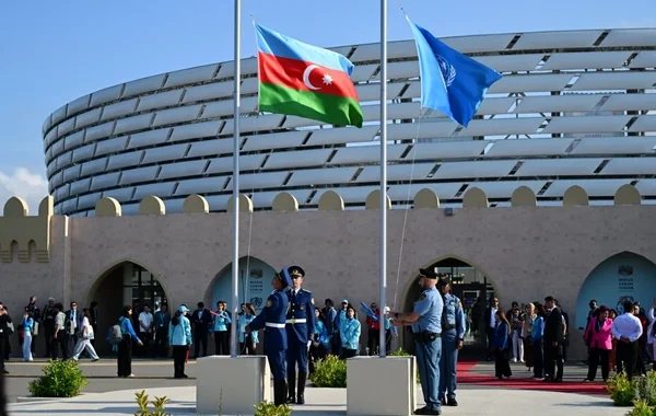 WUF13 yüksəksəviyyəli sessiyalar və rekord sayda iştirakçı ilə uğurla başa çatıb - FOTO