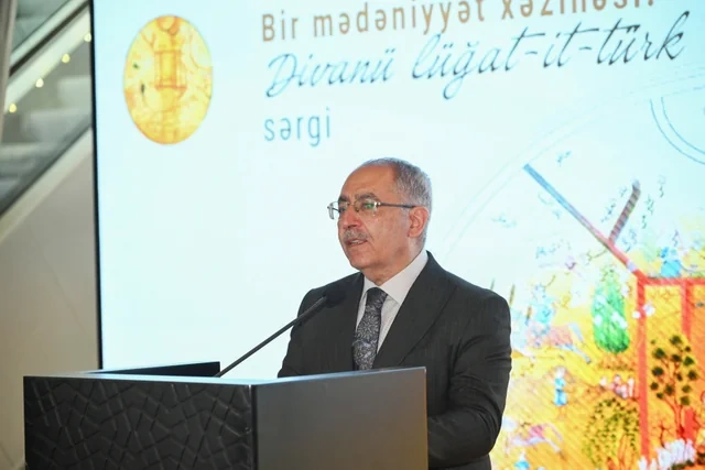 Azərbaycan Milli Xalça Muzeyində "Bir mədəniyyət xəzinəsi: Divanü lüğat-it-türk" sərgisi açılıb