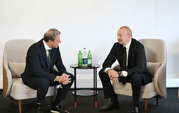 İlham Əliyev Beynəlxalq Xizək və Snoubord Federasiyasının prezidenti ilə görüşüb - FOTO
