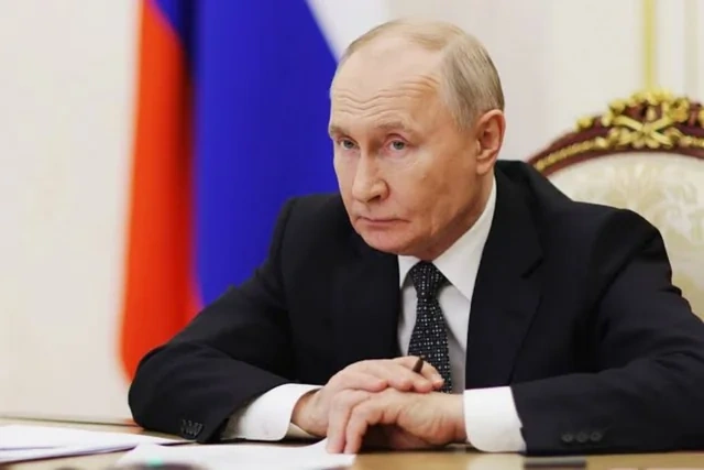 Rusiyada yaşayan azərbaycanlıların NƏZƏRİNƏ: Putin qərar imzaladı