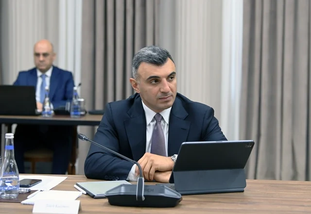 İqtisadi Şuranın iclası keçirildi