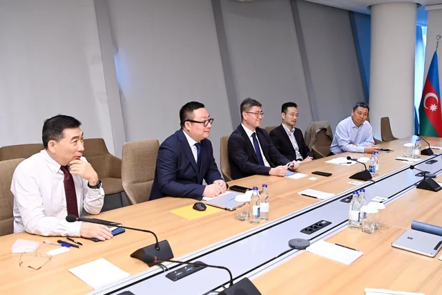 SOCAR-ın vitse-prezidenti Çin şirkətinin nümayəndəsi ilə görüşüb - FOTO