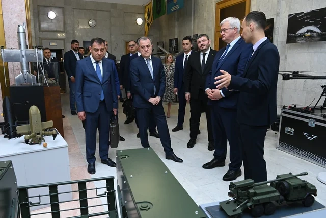 Ceyhun Bayramov ukraynalı həmkarı ilə görüşüb - FOTO