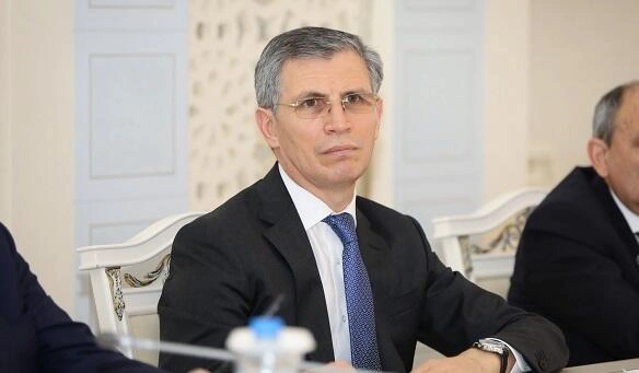 Sərkisyan çıxış edərkən neçə müsəlman lideri zalı tərk edib?