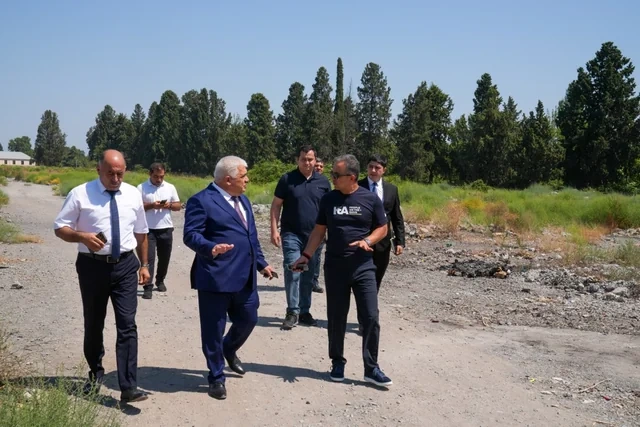 Bərdədə yeni qəbiristanlığın salınması planlaşdırılan əraziyə baxış keçirilib - FOTO