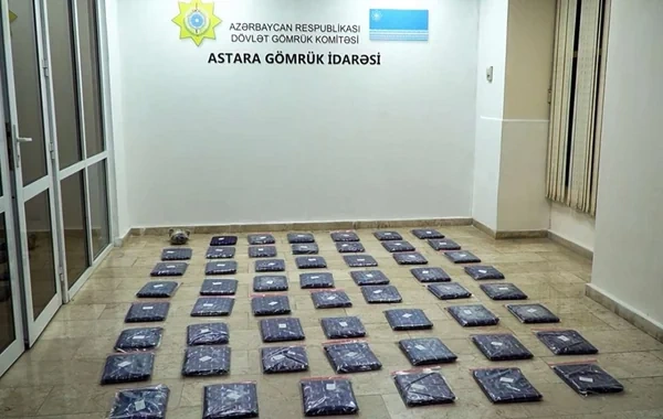 İrandan Rusiyaya bibərlərin arasında narkotik aparmaq istədilər - FOTO - VİDEO