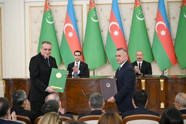 Azərbaycan-Türkmənistan sənədləri mübadilə olunub - FOTO