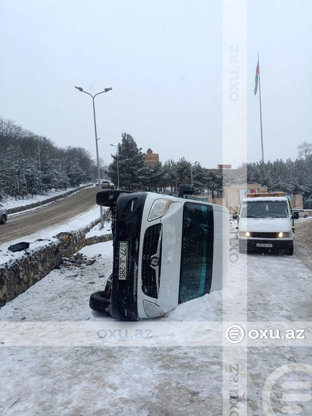 Qusardakı avtoqəzanın təfərrüatı - Xəsarət alanlar var