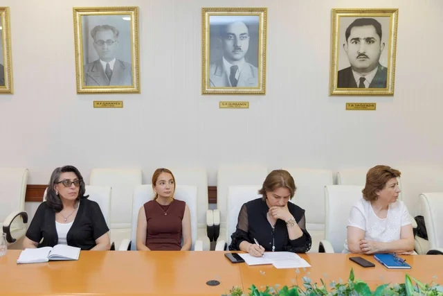 Azərbaycan Tibb Universitetinin Rektoryanı Şurasının növbəti iclası keçirilib - FOTO