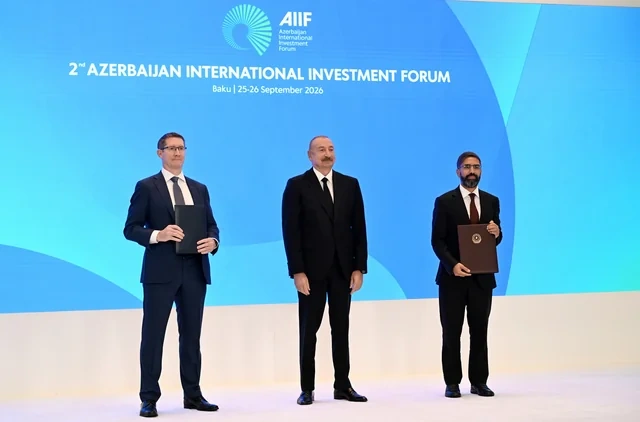 İkinci Azərbaycan Beynəlxalq İnvestisiya Forumu çərçivəsində imzalanmış sənədlər mübadilə edilib - FOTO