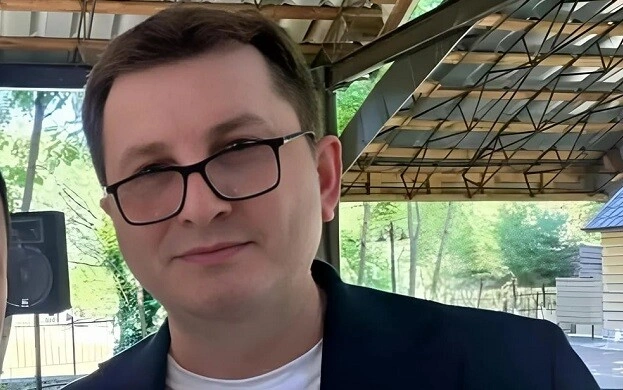 Azərbaycanda vəzifəli şəxs qəfil vəfat etdi