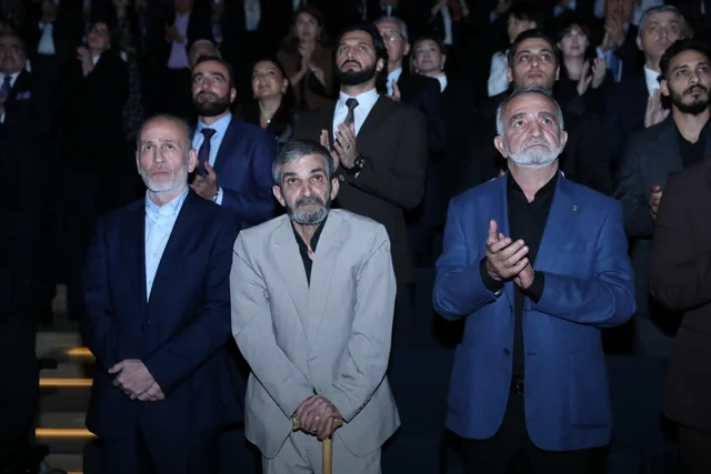 "44" bədii filminin premyerası baş tutub: Arzu Əliyeva və Alyona Əliyeva təqdimatda iştirak ediblər - Foto