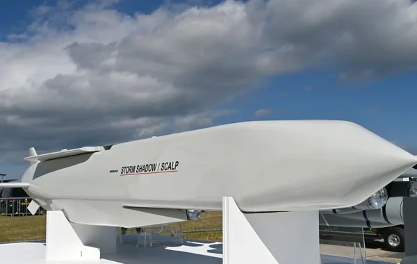 Ukrayna "Storm Shadow" uzaqmənzilli raketlərini özü istehsal edəcək