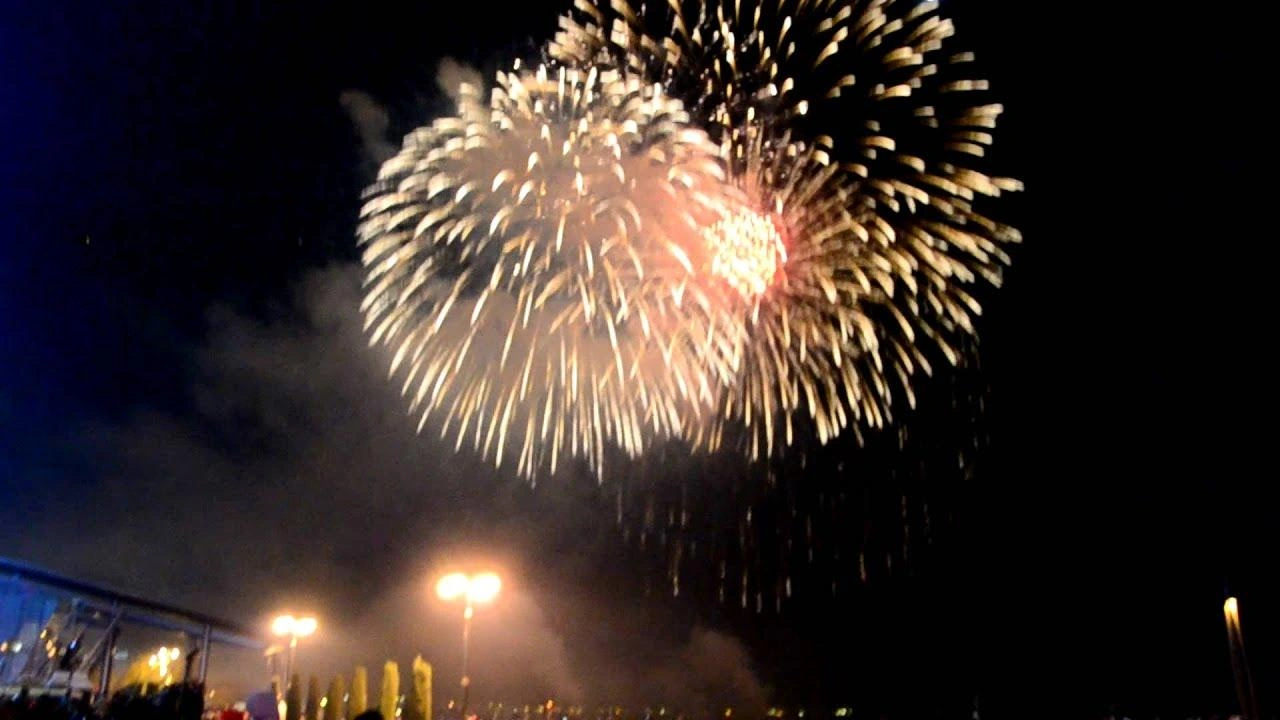 Xankəndidə bayram atəşfəşanlığı...