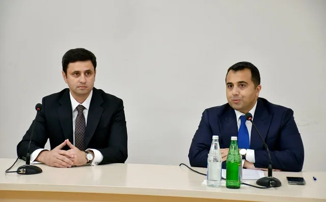 Əlaqələndirmə Qərargahının İşçi Qrupunun üzvləri Qarabağ Universitetində tələbələrlə görüş keçirib - Foto