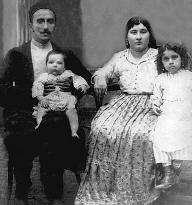 Görkəmli xanəndə Cabbar Qaryağdıoğlunun doğum günüdür - FOTO - VİDEO