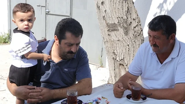 Çingiz Mustafayevin balaca qəhrəmanı Xocalıya qayıtdı - FOTO/VİDEO
