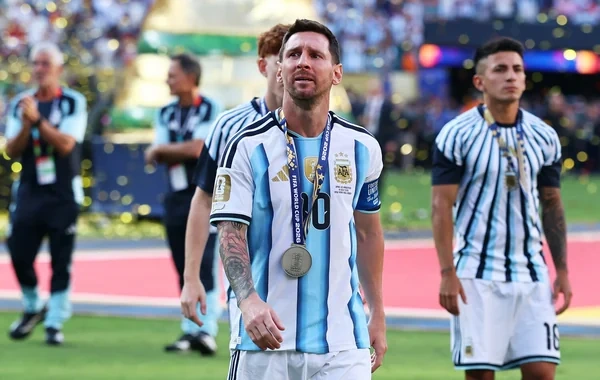 Xavyer Mileydən milliyə dəstək mesajı: "Argentina hər zaman zirvədədir"