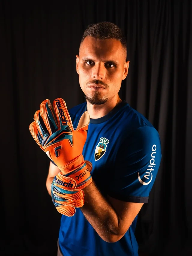 "Qarabağ"dan ayrılan qapıçı Portuqaliya klubuna transfer oldu - FOTO