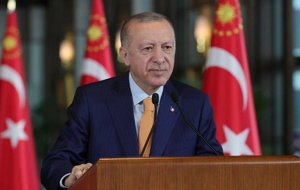 Ərdoğan Azərbaycan xalqını təbrik etdi - FOTO