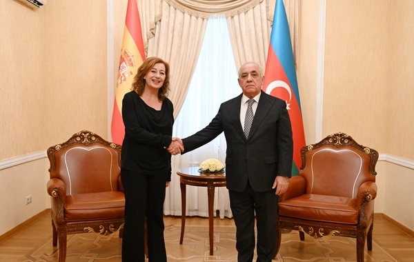 Baş nazir Əli Əsədov İspaniya Deputatlar Konqresinin sədri ilə görüşüb