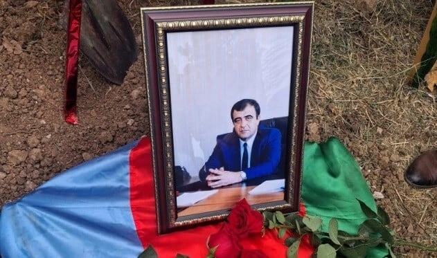 Sabiq nazir Tovuzda dəfn edildi - Foto