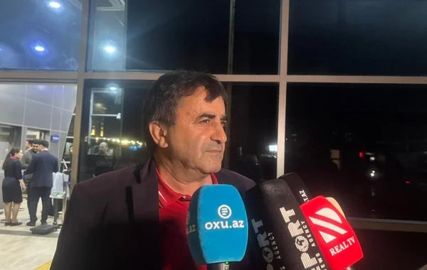 Bakı-Tbilisi-Bakı qatarının sərnişini: "Dövlət başçısına təşəkkür edirəm ki, qərar verdi və qatar yolu açıldı"