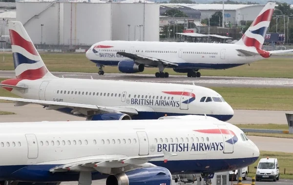 Böyük Britaniyada 24 təyyarə reysi ləğv olundu - SƏBƏB