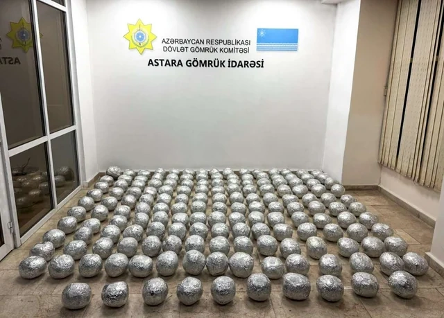Gül kələmi adı ilə İrandan 90 kq narkotik gətirənlər ifşa olundular - FOTO - VİDEO