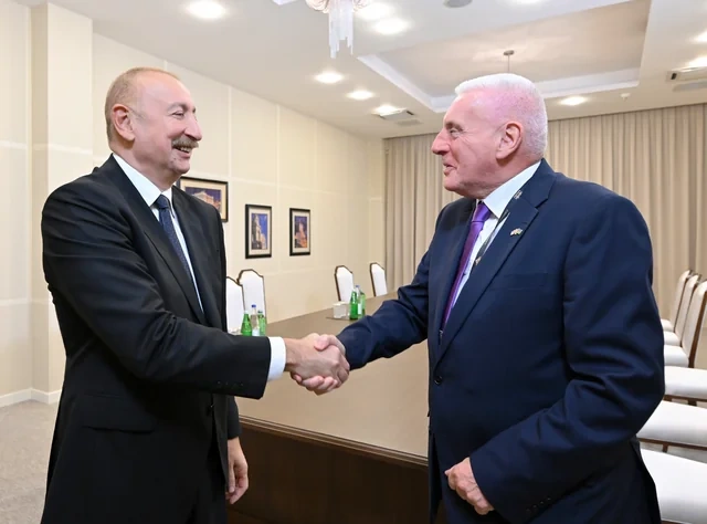 İlham Əliyev Birləşmiş Krallığın müdafiə üzrə dövlət nazirini qəbul edib - FOTO