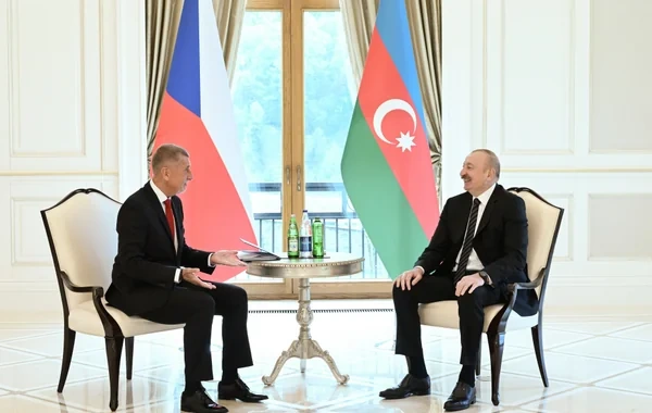 Qəbələdə İlham Əliyevin Andrey Babişlə təkbətək görüşü keçirilib
