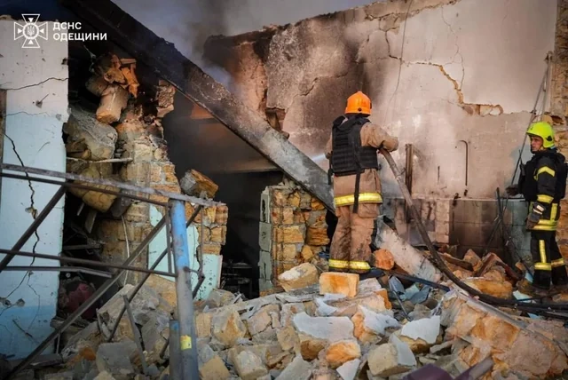 Rusiyadan Odessaya hücum: Ölənlər və yaralananlar var - FOTO