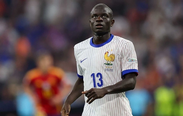 Nqolo Kantenin "Fənərbağça"ya transferinin detalları: 25 milyon avrodan imtina edib